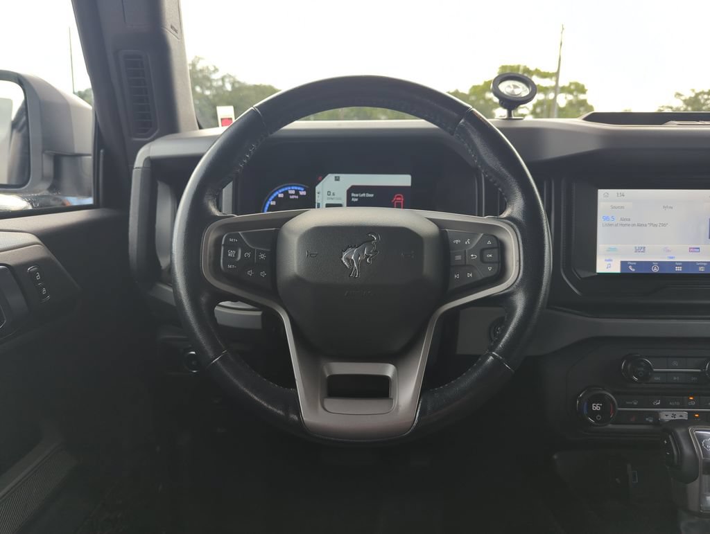 Used 2023 Ford Bronco Black Diamond AWD/4WD image 17