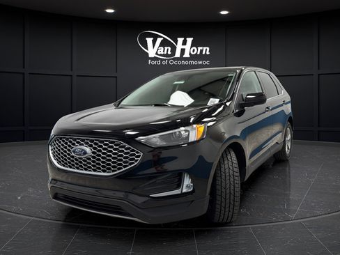 Used 2024 Ford Edge SEL w/ Convenience Package AWD/4WD image 3