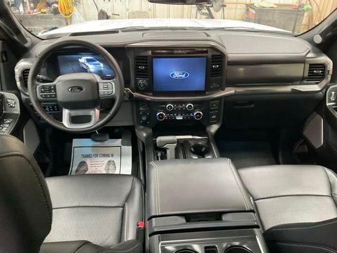 Used 2025 Ford F150 Lariat w/ Equipment Group 502A High AWD/4WD image 8