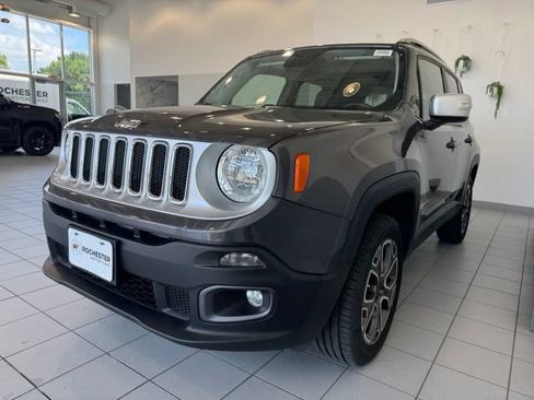 Used 2016 Jeep Renegade Limited AWD/4WD image 36