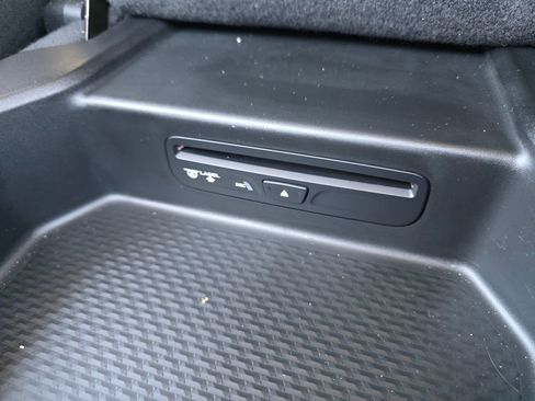 Used 2019 RAM 1500 Big Horn AWD/4WD image 22