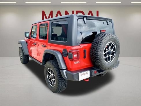 Used 2024 Jeep Wrangler Unlimited Rubicon AWD/4WD image 7