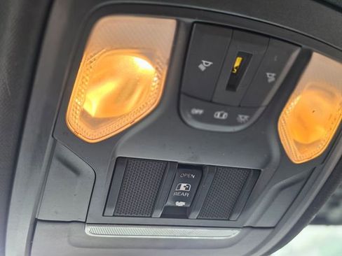 Used 2019 RAM 1500 Big Horn image 26