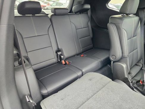 New 2026 GMC Acadia Elevation w/ Black Edition FWD image 23