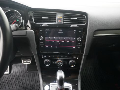 Used 2018 Volkswagen GTI Autobahn FWD image 22