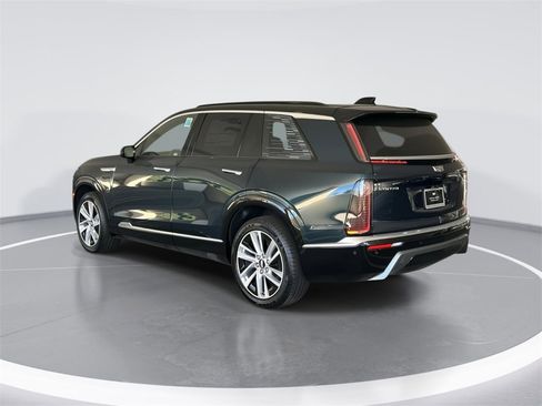 New 2026 Cadillac Vistiq Luxury image 6