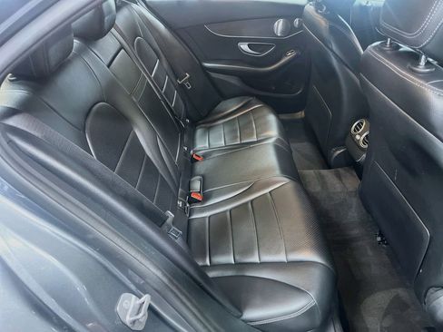 Used 2019 Mercedes-Benz C 300 4MATIC Sedan image 28