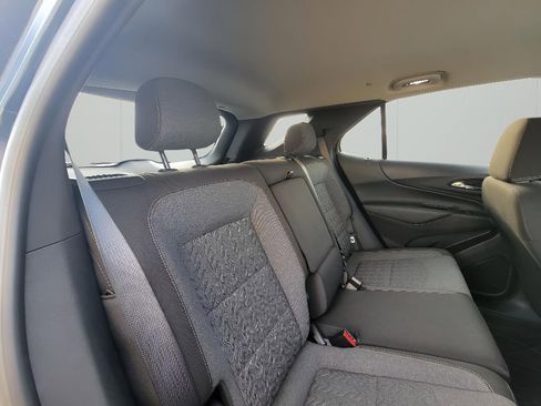 Used 2024 Chevrolet Equinox LT w/ LPO, Floor Liner Package FWD image 31