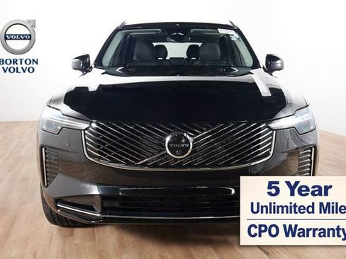 Certified 2026 Volvo XC90 B6 Ultra AWD/4WD image 2