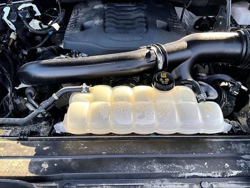 Used 2023 Ford F150 XLT image 29