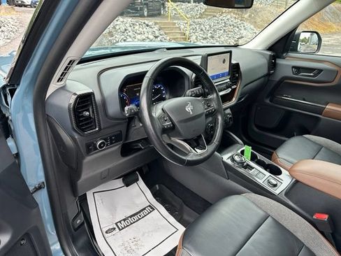 Used 2023 Ford Bronco Sport Outer Banks w/ Tech Package AWD/4WD image 24