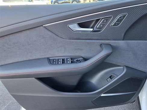 New 2026 Audi Q8 Prestige image 17