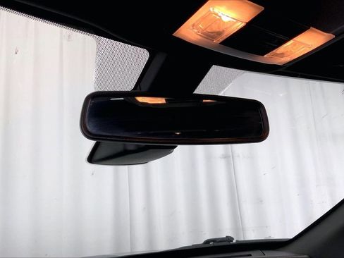 Used 2017 Ford Explorer Limited w/ Equipment Group 301A FWD image 17