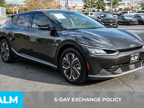 Used 2024 Kia EV6 Light image 4