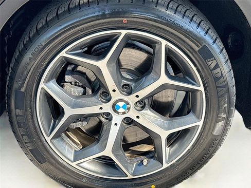 Used 2017 BMW X1 sDrive28i image 32