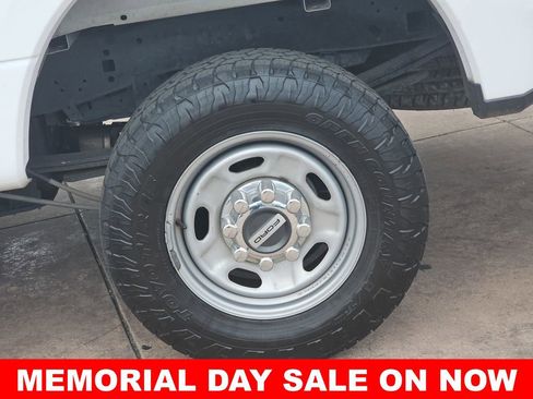 Used 2020 Ford F250 XL w/ Power Equipment Group AWD/4WD image 36