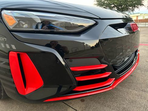 Used 2023 Audi RS e-tron GT image 6