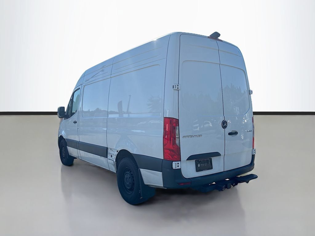 Used 2024 Mercedes-Benz Sprinter 2500 image 5