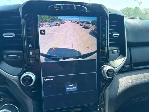 Used 2023 RAM 1500 Big Horn AWD/4WD image 54