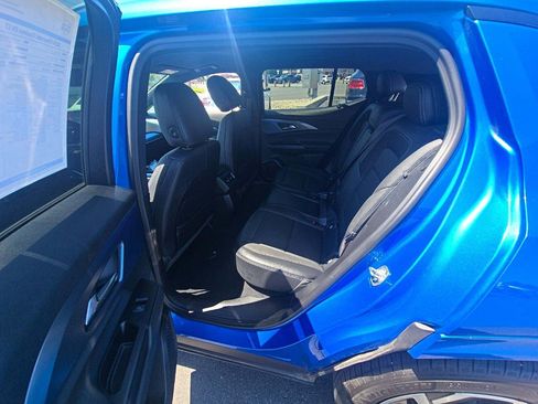 Used 2024 Chevrolet Equinox EV LT w/ LPO, Active Package FWD image 6