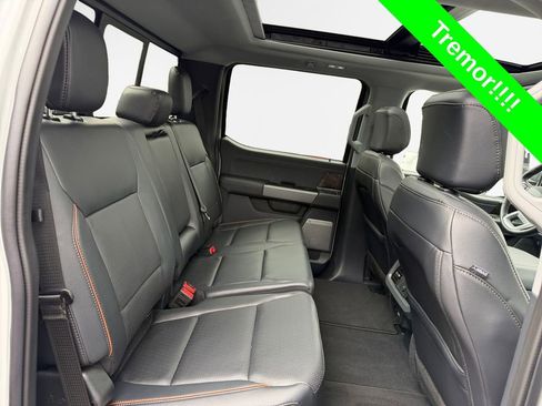 Used 2025 Ford F350 Lariat w/ Lariat Ultimate Package AWD/4WD image 29