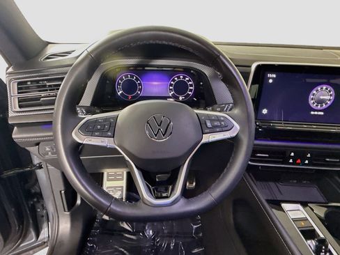 Used 2025 Volkswagen Atlas Cross Sport SEL Premium R-Line AWD/4WD image 13