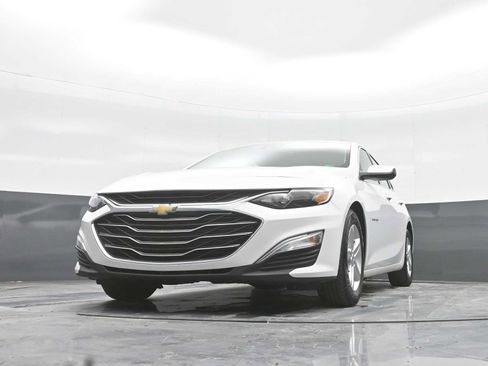 Used 2022 Chevrolet Malibu LS w/ Driver Confidence Package II FWD image 31