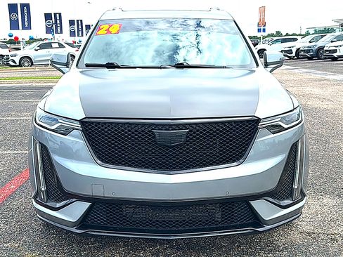 Used 2024 Cadillac XT6 Sport w/ LPO, Floor Liner Package AWD/4WD image 11