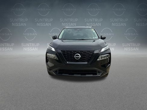 Certified 2023 Nissan Rogue SV w/ SV Premium B Package AWD/4WD image 39