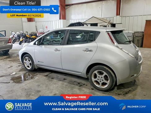 Used 2015 Nissan Leaf SV w/ LED & Quick Charge Package FWD image 3