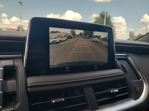 Used 2022 Chevrolet Tahoe Z71 AWD/4WD image 22