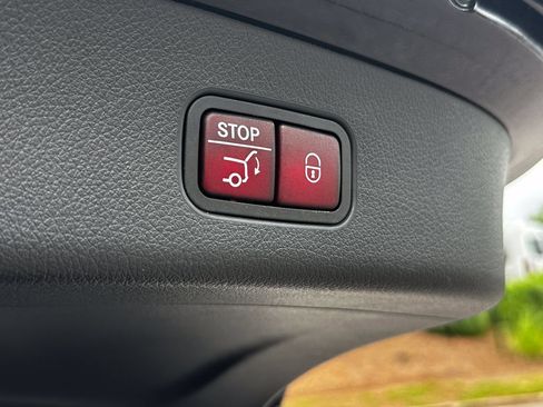 Certified 2023 Mercedes-Benz GLC 300 4MATIC image 22