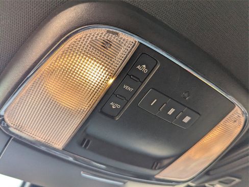 Used 2022 Dodge Charger GT w/ Blacktop Package image 19