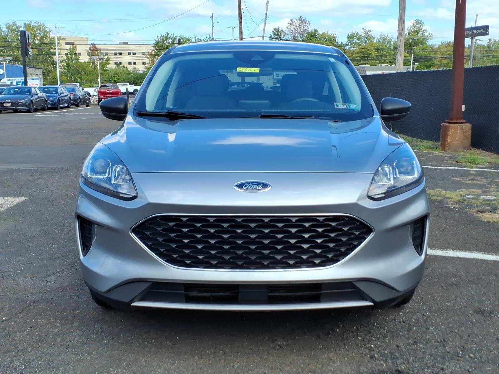 Used 2022 Ford Escape SE FWD image 9