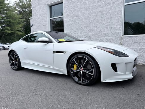 Used 2017 Jaguar F-TYPE R AWD/4WD image 36