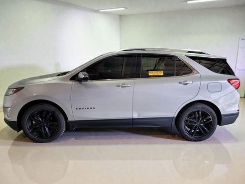 Used 2018 Chevrolet Equinox Premier image 20