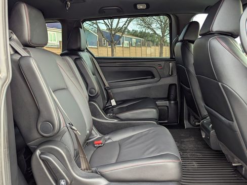 Used 2025 Honda Odyssey Sport-L image 20