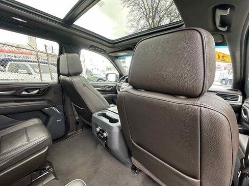 Used 2021 GMC Yukon Denali w/ Denali Premium Package AWD/4WD image 34