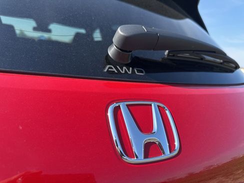 Used 2025 Honda HR-V Sport image 5