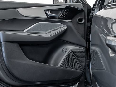 New 2026 Acura MDX SH-AWD w/ Technology Package image 9