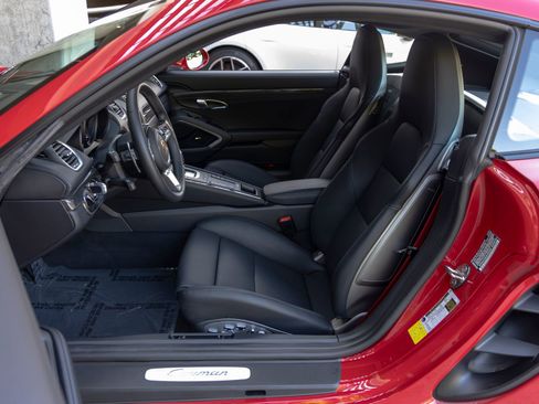 Certified 2025 Porsche 718 Cayman image 25