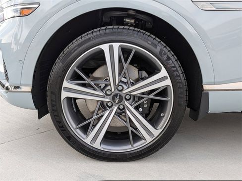 New 2026 Genesis GV80 3.5T e-SC image 9