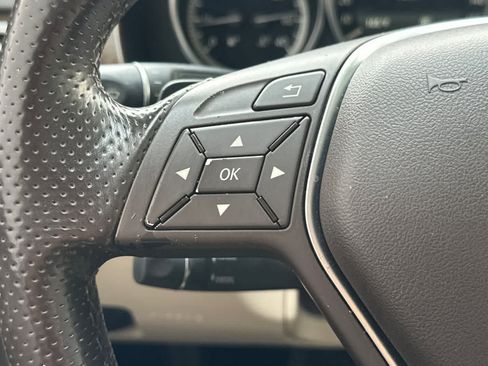Used 2015 Mercedes-Benz E 350 Sedan image 27