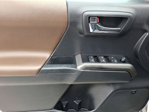 Certified 2023 Toyota Tacoma Limited image 12