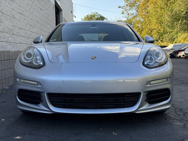Used 2015 Porsche Panamera 4 AWD/4WD image 10