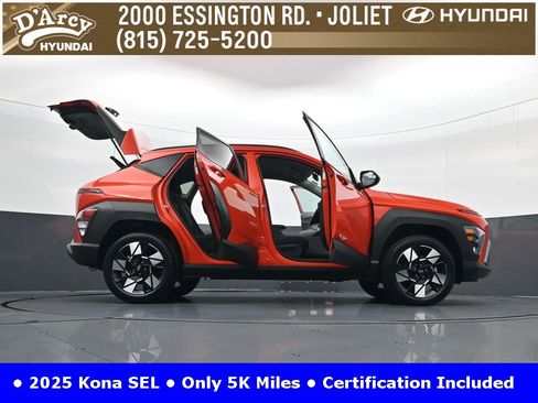 Certified 2025 Hyundai Kona SEL image 33