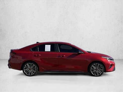 Used 2023 Kia Forte GT image 4