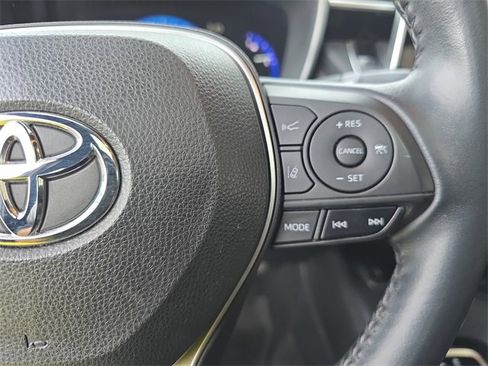 Used 2020 Toyota Corolla XSE image 20