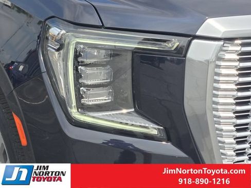 Used 2024 GMC Yukon Denali w/ Advanced Technology Package AWD/4WD image 10