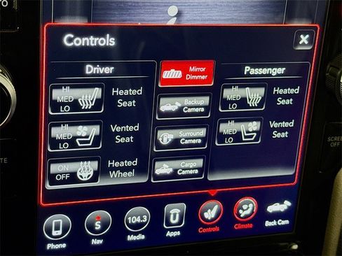 Used 2020 RAM 3500 Laramie image 14